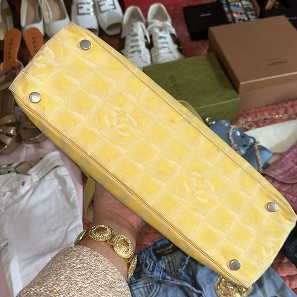 Chanel Boston bag - Picture 5 of 10